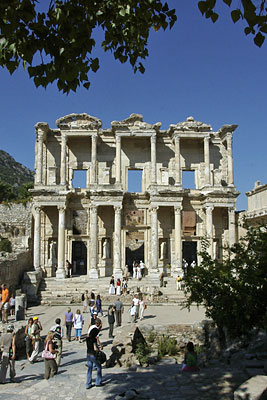 Celsus-Bibliothek, Copyright Stefanie M&ouml;hrle
